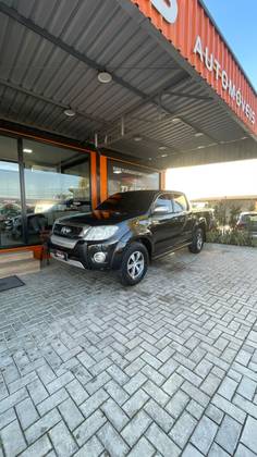TOYOTA HILUX 2.7 SR 4X2 CD 16V GASOLINA 4P MANUAL TOYOTA HILUX 2.7 SR 4X2 CD 16V GASOLINA 4P MANUAL